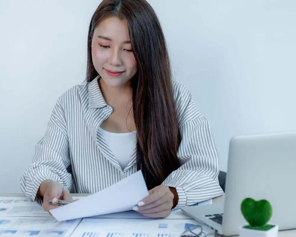 Dịch vụ kế toán thuế chuyên nghiệp giúp tiết kiệm thời gian